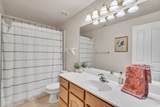 2494 Dorchester Ave - Photo 19