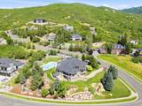 1756 Stone Hollow Dr - Photo 47
