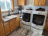 10975 17050 - Photo 20