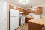 32 Park Cir - Photo 1