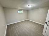 1105 Mala Dr - Photo 16