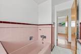 1110 38TH St - Photo 19