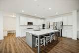 6076 4400 - Photo 23