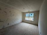 1063 Summit View Dr - Photo 14