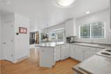 2208 Fisher Ln - Photo 10