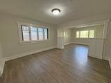 719 22ND St - Photo 18