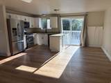 10544 Clearview Dr - Photo 3