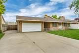 1447 Hollow Dale Dr - Photo 2