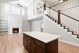 725 Eagle Pass - Photo 15