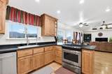 305 Center St - Photo 13