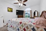 305 Center St - Photo 17