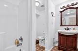 305 Center St - Photo 40