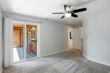 2404 Elizabeth St - Photo 19