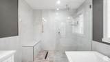 652 776 - Photo 13
