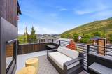 1141 Park Ave - Photo 37