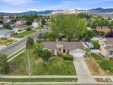 8434 Windmill Dr - Photo 32