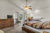 846 Holroyd Dr - Photo 18