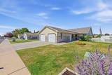 45 330 St - Photo 2