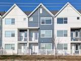 1057 Batten St - Photo 1