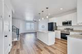 367 650 - Photo 2