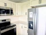 1845 Canyon View Dr - Photo 17