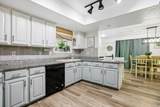 2112 Sunset Dr - Photo 8