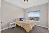 425 Meadow Lark Ln - Photo 27