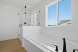 1566 Livi Ln - Photo 26
