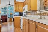 2990 Riverside Dr - Photo 11
