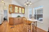 2990 Riverside Dr - Photo 10