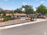 683 Mountainview Dr - Photo 3