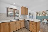 1560 Hills Dr - Photo 18