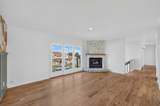 1560 Hills Dr - Photo 10