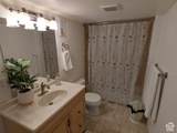 1190 Regent Ct - Photo 33