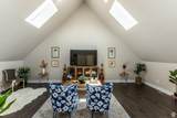 733 Bogart Ct - Photo 2
