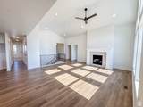 2794 Buckskin Dr - Photo 6