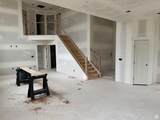 727 Jenny Ln - Photo 5