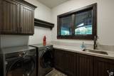 9156 Forest Rd - Photo 40