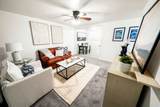 301 2700 - Photo 2