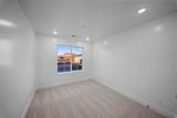 954 Malibu Dr - Photo 11