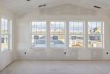 822 Caroline Dr - Photo 8