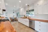 2025 Oak Ln - Photo 12