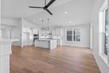 1081 Turnberry Way - Photo 7