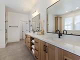 563 Founders Blvd - Photo 21