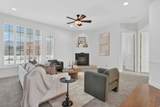 407 Larkspur Ln - Photo 17