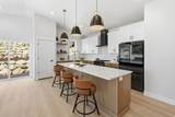 1568 Hudson St - Photo 6