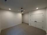 636 Vandalay Ln - Photo 41