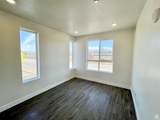 2101 Main St - Photo 9