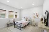 938 Hollywood Ave - Photo 33
