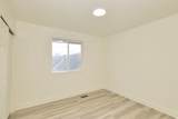 1451 Park Ave - Photo 22